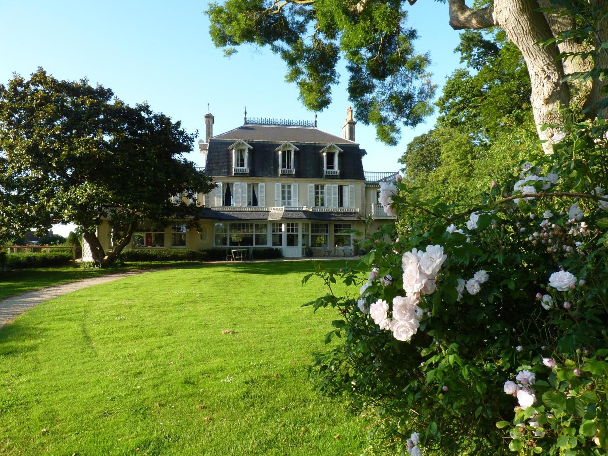 Chambres D'Hotes Le Petit Sully Sully  Exteriör bild